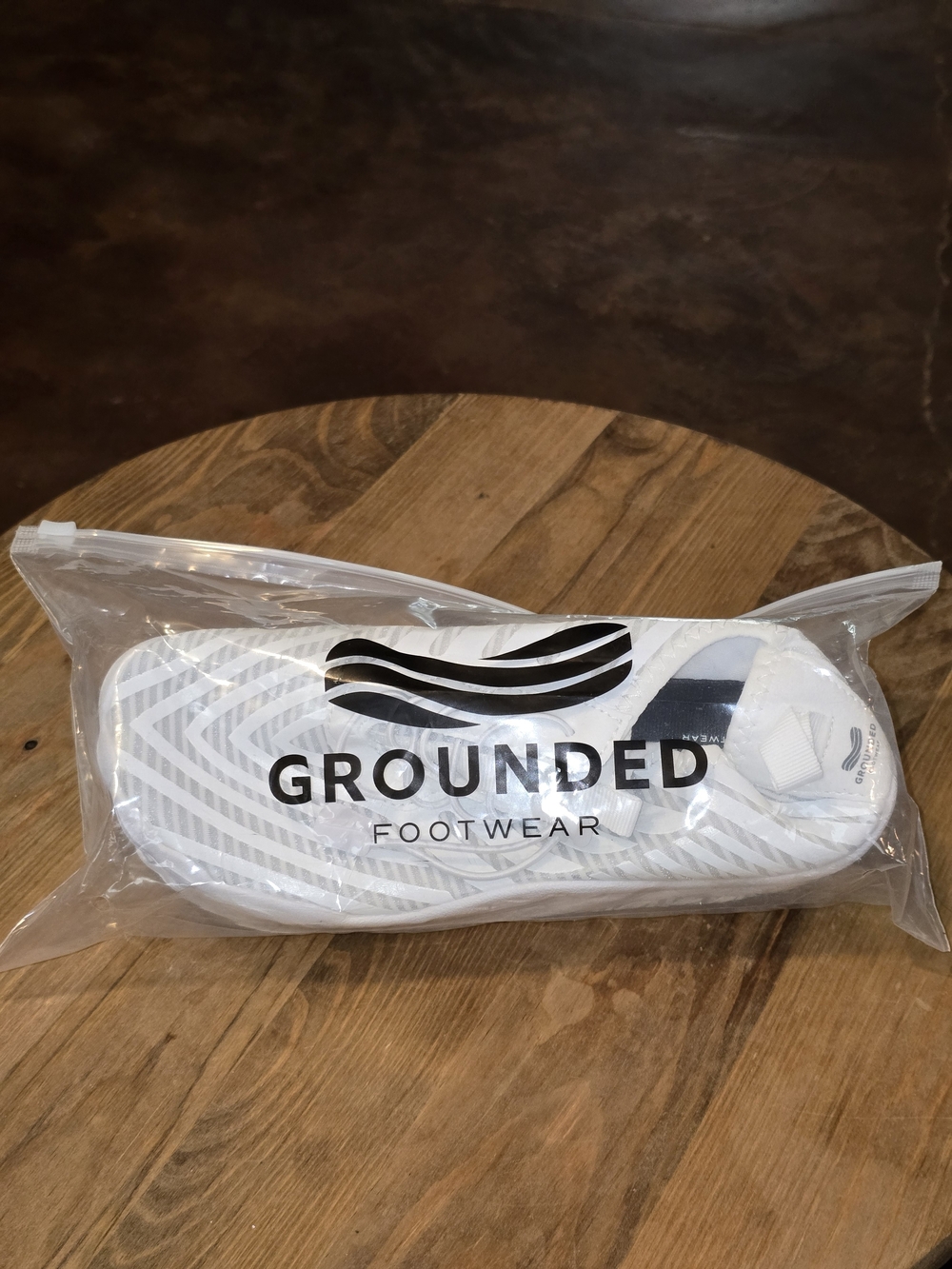 Grounded Footwear White Citrus Barefoot Shoes M6.5 W8 NWT